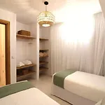 The Nine Graces - Apartements Apartament *